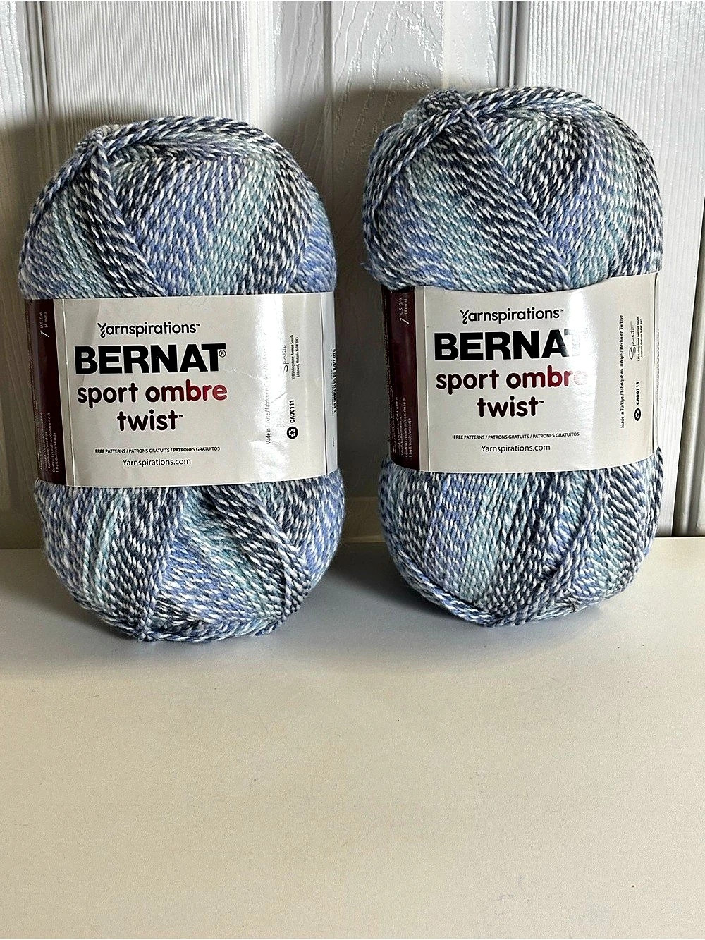 Bernat Sport Ombre Twist Blue & White Acrylic Yarn 2 Skeins NWT